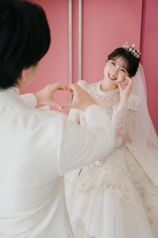 エール・フォルトゥーナ_韓国ドレス