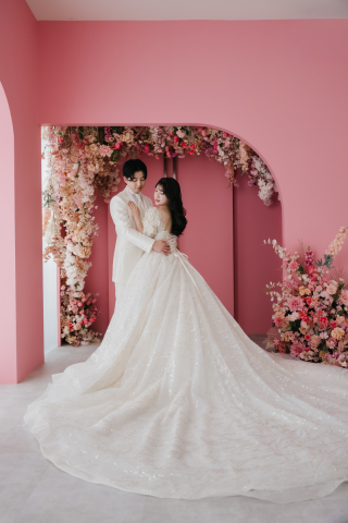 エール・フォルトゥーナ_韓国ドレス