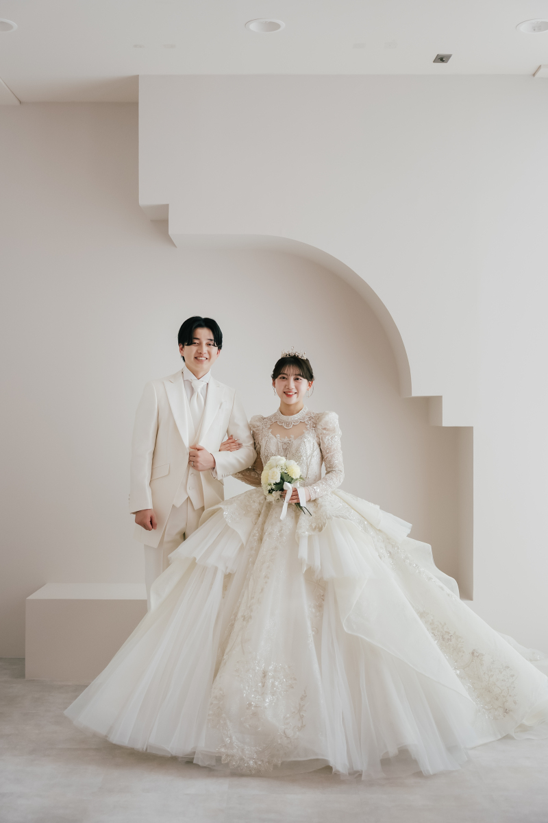 ドレスのボリューム感たっぷりの1枚