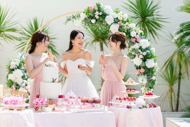 新定番!【6月7月撮影】洋装1着スタジオ撮影&カジュアル会食〈期間限定10%OFF〉¥132,900⇒¥110,000