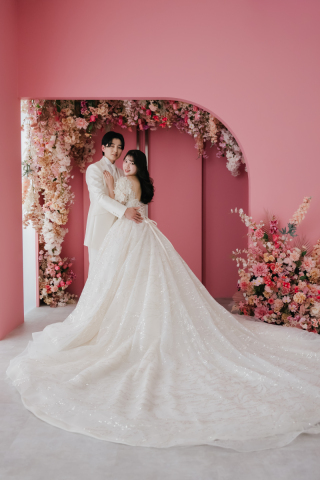 【1日完結】韓国ドレス&times;スタジオ撮影プラン