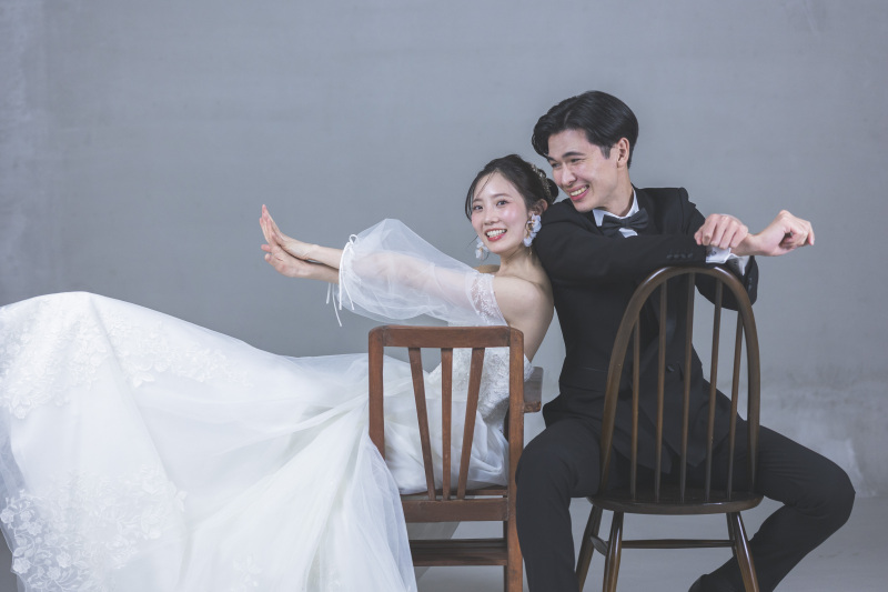 新規OPEN記念！【先着5組！50％OFF】洋装１点&和装１点 ロケ&スタジオ撮影｜203,500円&rArr;101,750円