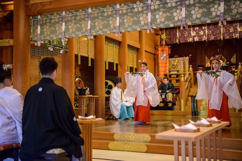 歴史ある湯島天神で叶える和装ウエディング