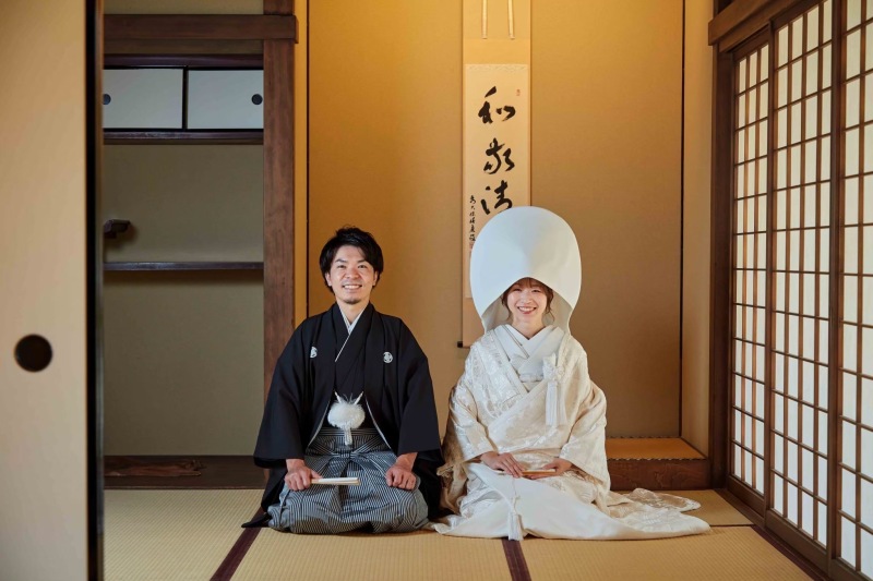 白無垢×綿帽子で上品な花嫁姿に