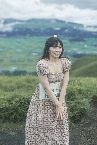 LIL LINK スタジオアルディ_『私服』阿蘇ロケーションフォト(草千里や俵山、大観峰での撮影)