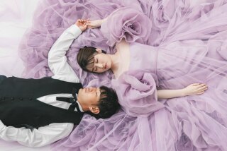 【ドレス選び放題+ロケ行き放題】≪今だけ52%OFF≫ブランドドレスもOK♪2500着から選べる!スタジオ&ロケフォト+洋装1着
