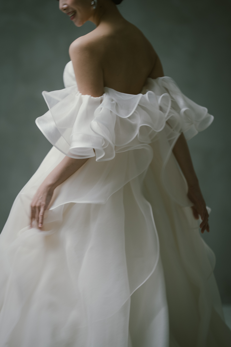 Rillia＜Puff Sleeves＞