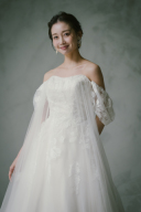 Radiance＜PuffSleevesOverskirt＞