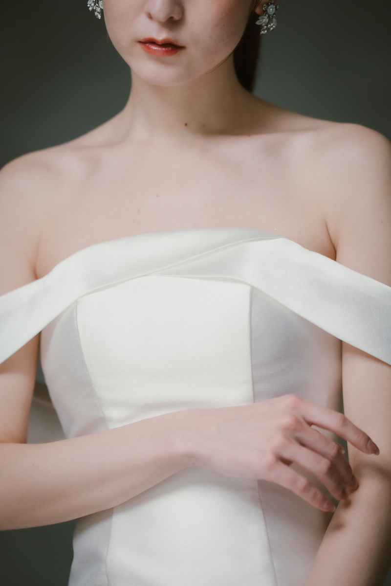 Trinity＜Off Shoulder＞